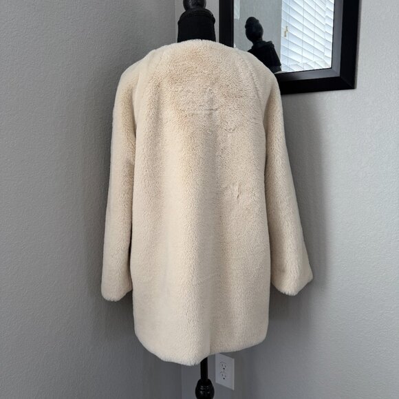 POPSUGAR Ivory Cream Plush Faux Fur Oversized Coat XS - Picture 7 of 16